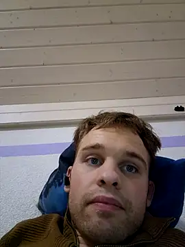 Patrick862001 online show from 12-22-25, 09:04