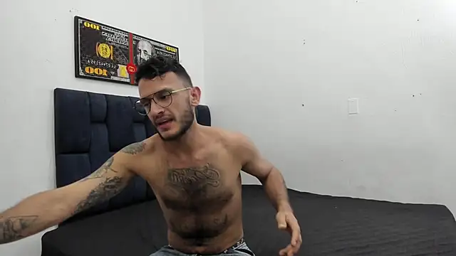 Deinal zafiro online show from 11-28-25, 02:01