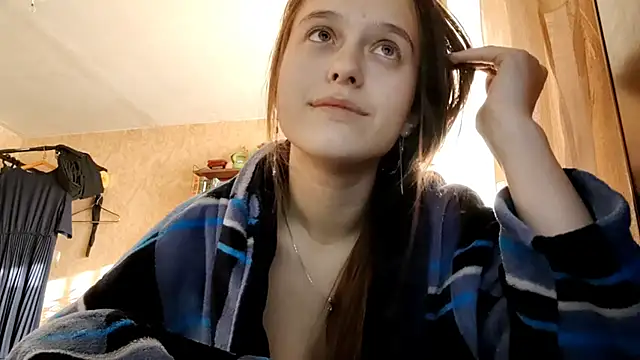 SophieHazely online show from 12-04-25, 01:15