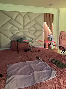 coraline vera online show from 04-14-26, 06:57