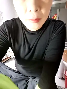 mimi2052 online show from 12-18-25, 12:27