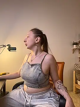 Helga vibe online show from 03-01-26, 01:00