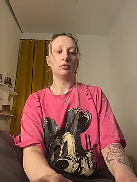 Helga vibe online show from 03-25-26, 12:59