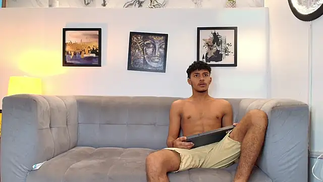 COUPLES BOYS online show from 02-27-26, 01:28