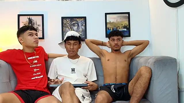 COUPLES BOYS online show from 03-03-26, 01:34