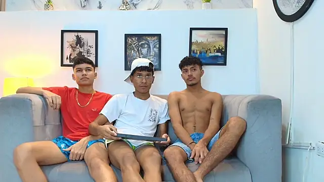 COUPLES BOYS online show from 02-22-26, 01:30