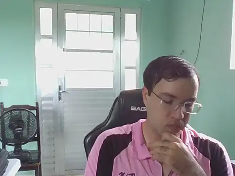 Silvakkfitk online show from 12-17-25, 03:28