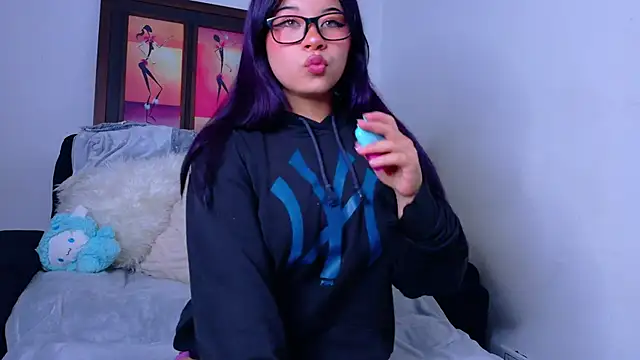 Snapshot of SweetMalory chatting on 02-01-26, 04:33 SweetMalory online show from 02-01-26, 04:33