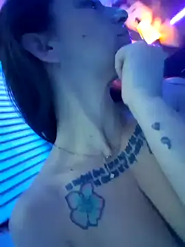 Snapshot of kaiya28 chatting on 01-06-26, 06:28 kaiya28 online show from 01-06-26, 06:28