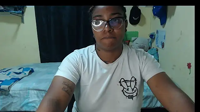 lia Hazbun online show from 12-23-25, 01:05