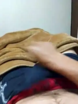 Snapshot of cristian112090 chatting on 11-02-25, 07:24 cristian112090 online show from 11-02-25, 07:24