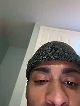 Chrisd3195 online show from 11-29-25, 03:28