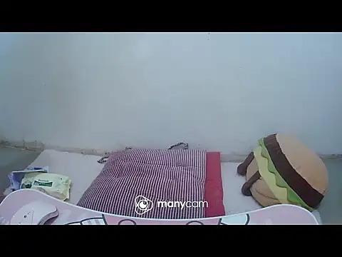 hottiemama69 online show from 12-15-25, 04:29