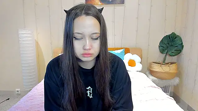 Carolina-sky online show from 04-08-26, 01:29