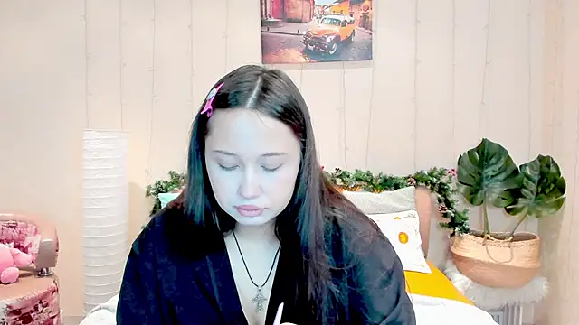 Carolina-sky online show from 12-14-25, 01:01