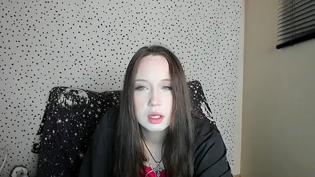 Carolina-sky online show from 11-30-25, 01:28