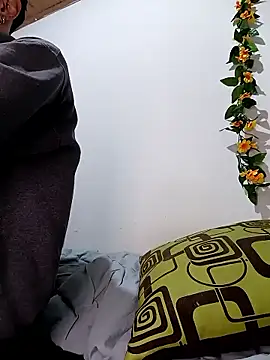 2 milo verus 4 online show from 01-10-26, 02:29