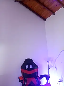 Taylor  Swiftt online show from 03-22-26, 09:27