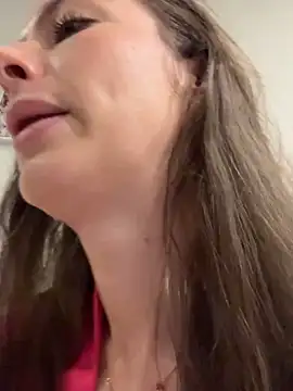 Sugarbellax online show from 12-18-25, 05:06