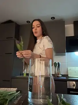 Sugarbellax online show from 12-17-25, 05:29