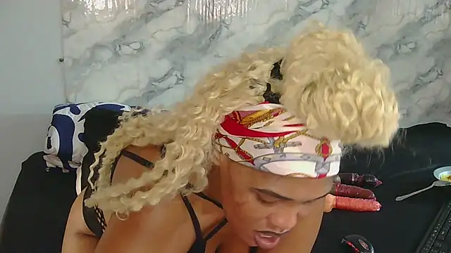 SexyZuluBarbie online show from 03-27-26, 10:27