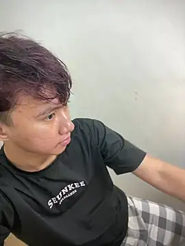 Snapshot of asiantwink0000 chatting on 01-10-26, 07:15 asiantwink0000 online show from 01-10-26, 07:15