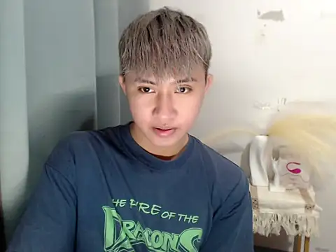 asiantwink0000 online show from 05-21-26, 01:52