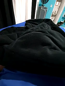 Fafael18 online show from 12-20-25, 04:26