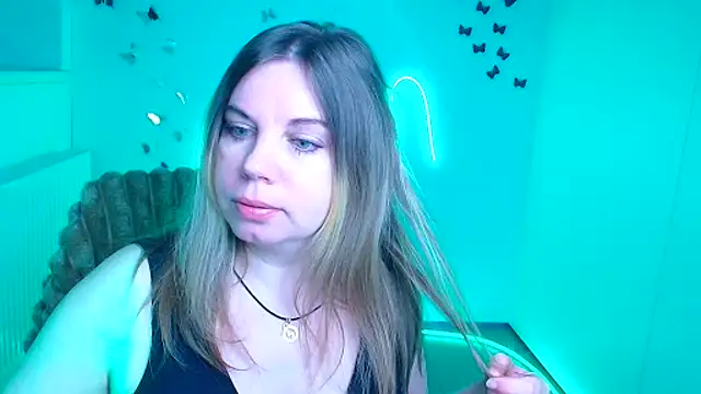 Amanda Swannn online show from 02-22-26, 06:49