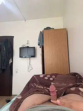 Snapshot of brt2552 chatting on 03-14-26, 11:05 brt2552 online show from 03-14-26, 11:05