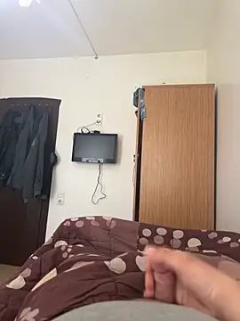 Snapshot of brt2552 chatting on 03-16-26, 09:24 brt2552 online show from 03-16-26, 09:24