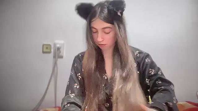 Aphr0ditee online show from 01-12-26, 02:57