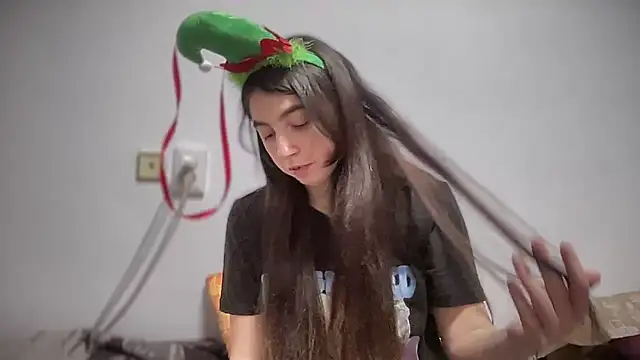 Aphr0ditee online show from 01-09-26, 04:03