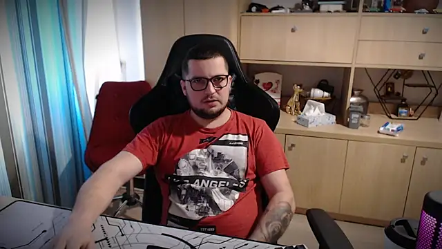 kevinnlovelly online show from 12-15-25, 12:00