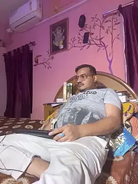 Saxymood1111 online show from 03-29-26, 05:47