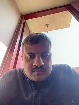 Saxymood1111 online show from 02-06-26, 08:21