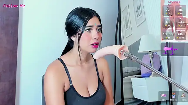 lumi love online show from 12-18-25, 11:47