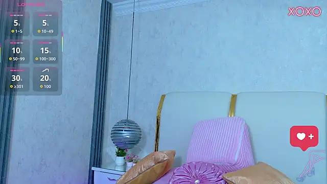 MoliBunny online show from 06-12-26, 04:43