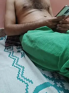 Snapshot of smgrtamil chatting on 02-12-26, 01:55 smgrtamil online show from 02-12-26, 01:55