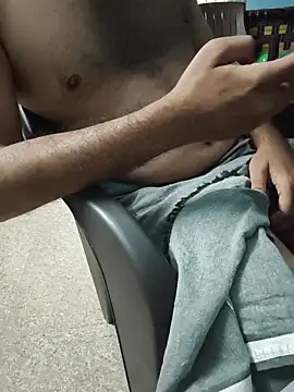 Snapshot of smgrtamil chatting on 03-02-26, 05:41 smgrtamil online show from 03-02-26, 05:41