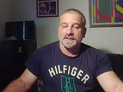 Snapshot of Mauro7788 chatting on 05-18-26, 06:23 Mauro7788 online show from 05-18-26, 06:23