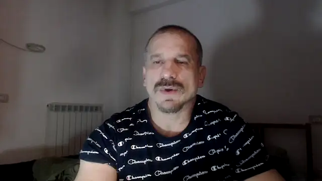 Snapshot of Mauro7788 chatting on 12-20-25, 12:41 Mauro7788 online show from 12-20-25, 12:41