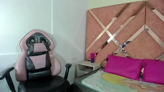 Valeria gil  online show from 02-07-26, 03:25