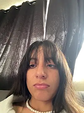 Mia fiire online show from 02-23-26, 07:14