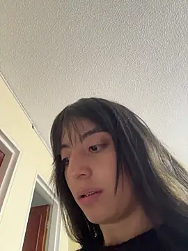 Mia fiire online show from 03-22-26, 07:48