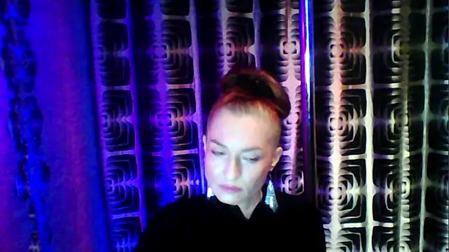 Soniakiss online show from 02-04-26, 02:45