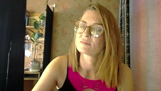 Soniakiss online show from 03-17-26, 03:04