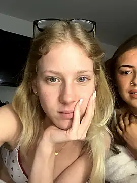 RosieLovexoxx online show from 01-13-26, 05:17