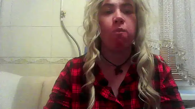 ClaireShannon online show from 12-20-25, 12:41