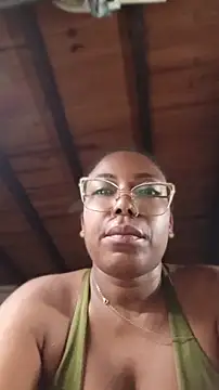 Snapshot of ChanneldelaCroix chatting on 06-01-26, 11:21 ChanneldelaCroix online show from 06-01-26, 11:21
